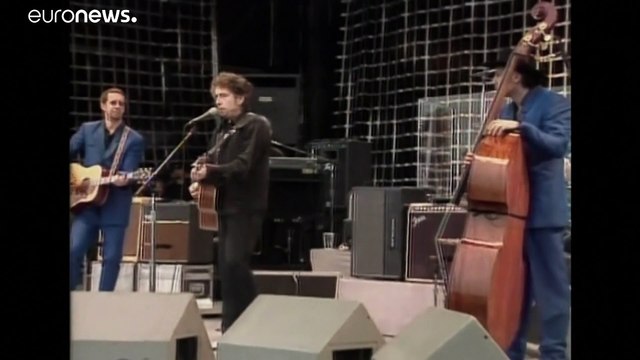 56 évvel ezelőtt elkövetett szexuális erőszakkal vádolja egy nő Bob Dylant