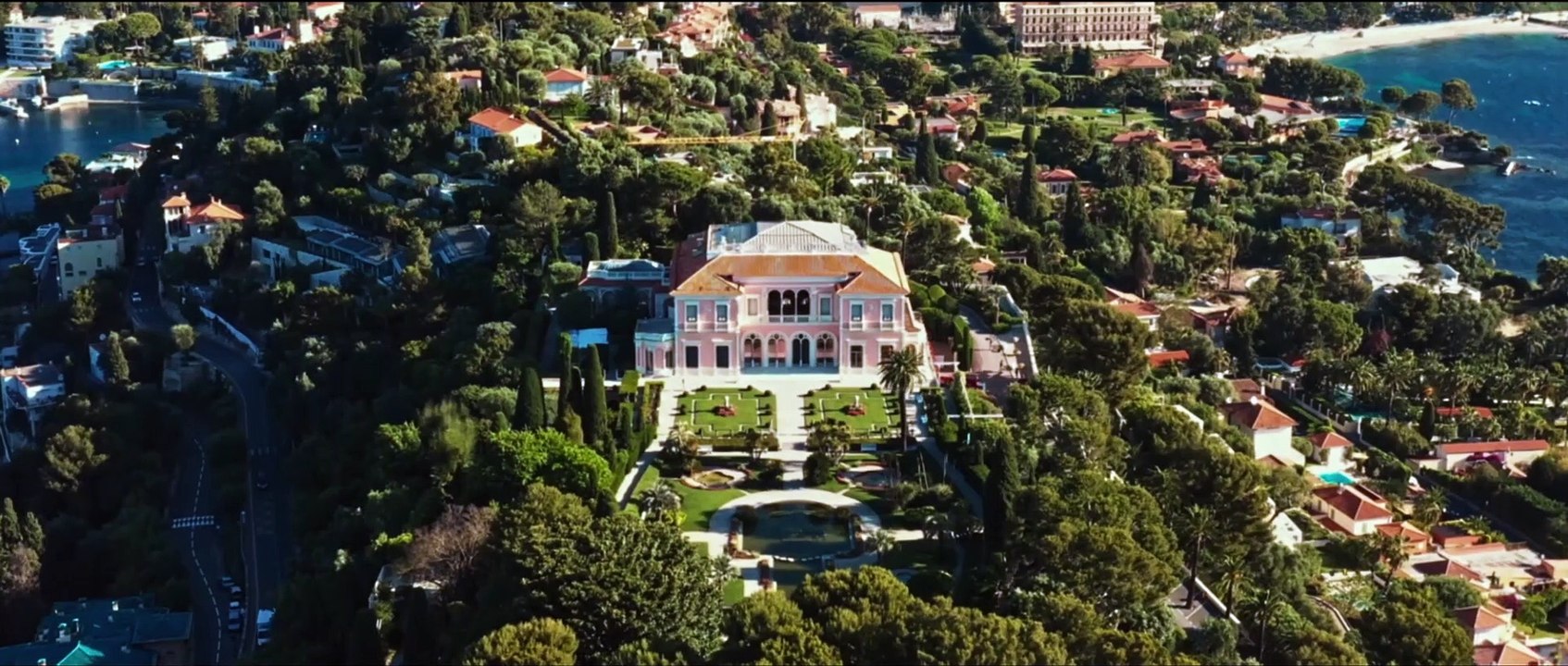 MEINE SCHRECKLICH VERWÖHNTE FAMILIE Film Trailer