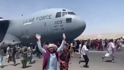 카불 공항 안정화...각국 탈출 지원 추가 파병 / YTN