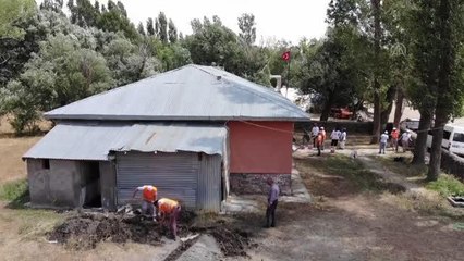 "Mobil onarım ekibi" köy okullarını yüz yüze eğitime hazırlıyor