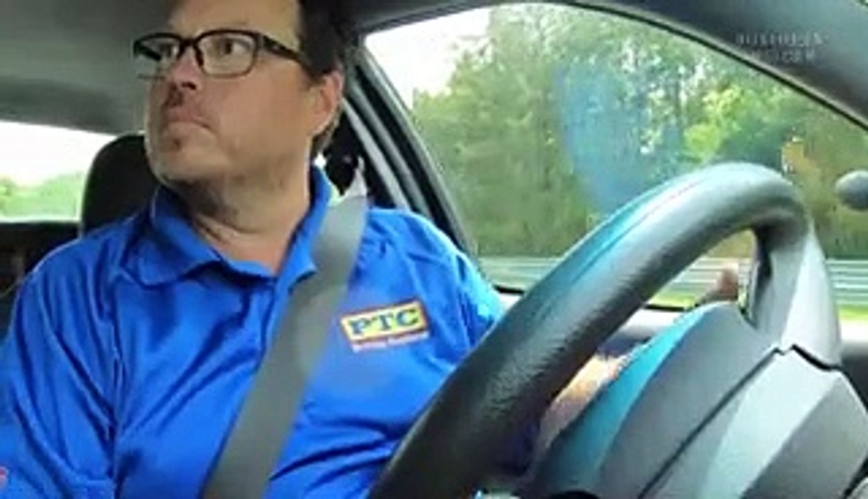 Pro driver explains high-threat driving techniques used by military personnel