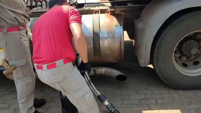 Cocaína avaliada em R$ 58 milhões é apreendida pela PF e PRF na ponte Ayrton Senna, em Guaíra