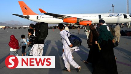 Download Video: Evacuations of foreigners and Afghans from Taliban-controlled Afghanistan underway