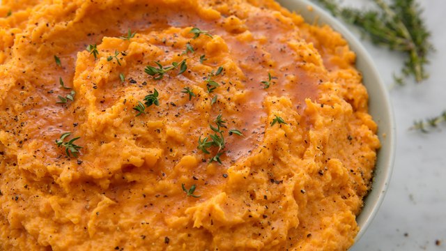 You Need To Turn Your Sweet Potatoes Into Mashed Potatoes