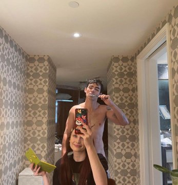 Joe Jonas Celebrated His Birthday in His Birthday Suit in Mirror Selfie Taken By Sophie Turner