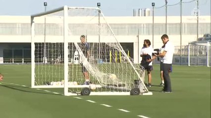 Video herunterladen: El Real Madrid empieza a preparar el partido contra el Levante