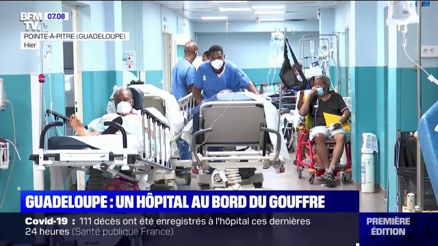 Covid-19 en Guadeloupe: immersion dans un hôpital au bord du gouffre à Pointe-à-Pitre