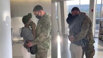 'Military BF Reunites with GF After 3 Weeks & Immediately Proposes to her at the Airport '