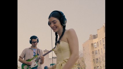 Lorde - Dominoes