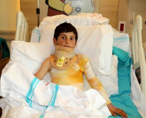 Elektrik direğindeki kuş yuvasını görmek isterken canından oluyordu