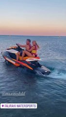 James Καφετζής: Δείτε τον να κάνει jet ski με τη κούκλα σύντροφό του, Maxine