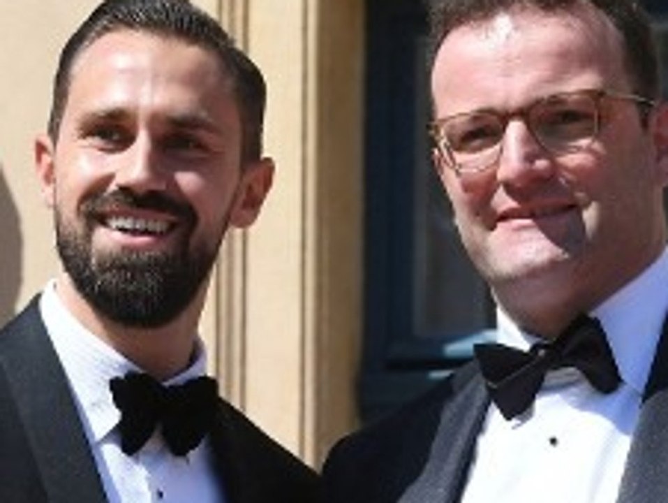 Kinderwunsch: Jens Spahn und Ehemann Daniel Funke wollen Eltern werden