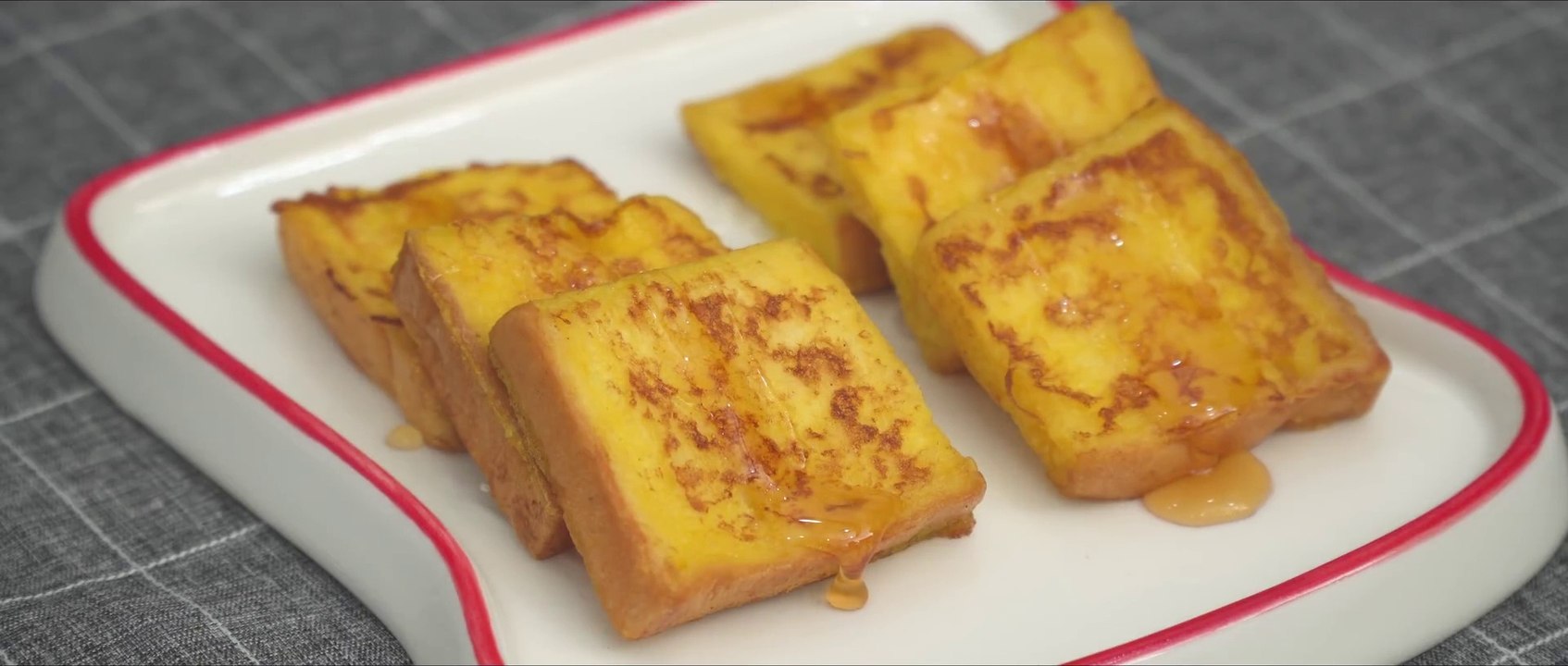 French Toast Quick & Easy Recipe [No Oven]