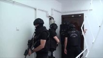 İstanbul'da terör örgütü PKK'ya yönelik operasyonda 3 şüpheli gözaltına alındı