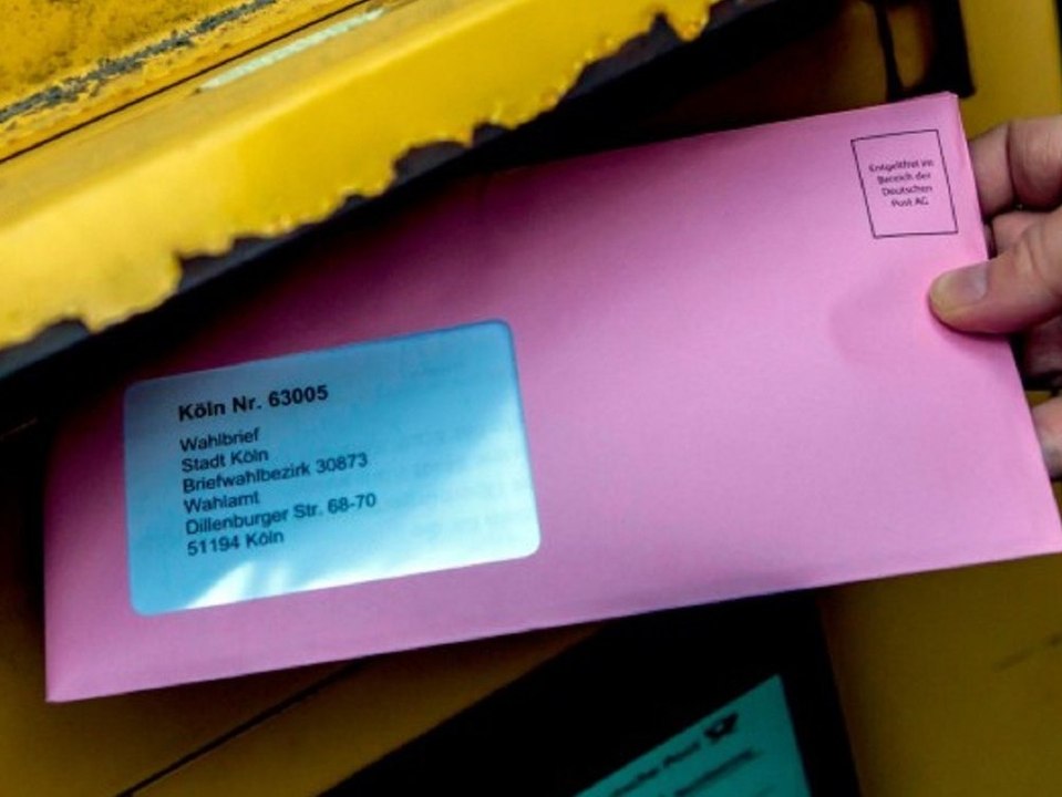 So wählst du per Brief