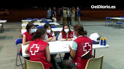 Llegada a Madrid del primer avión con 36 trabajadores afganos de la UE para su posterior traslado a otros países