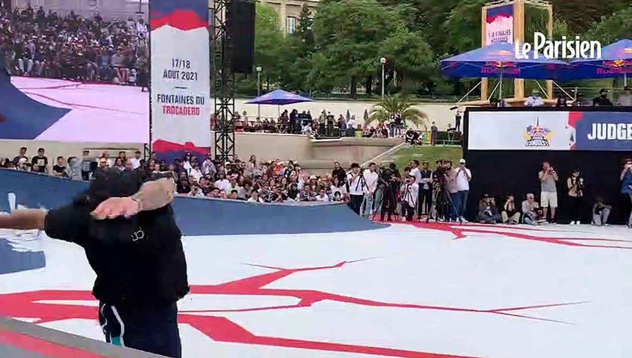 Paris : l'élite mondiale du skate réunie au Trocadéro