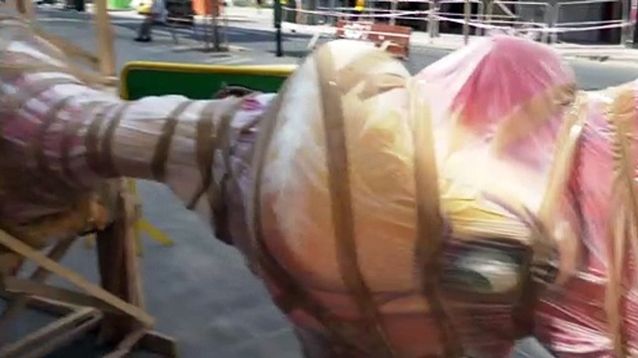 Las Fallas vuelven a las calles 523 días después