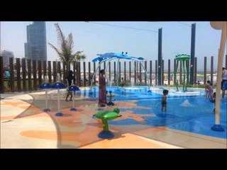 «سبلاش باد» حاضنة ممتعة للأطفال في شاطئ «ذا بيتش»