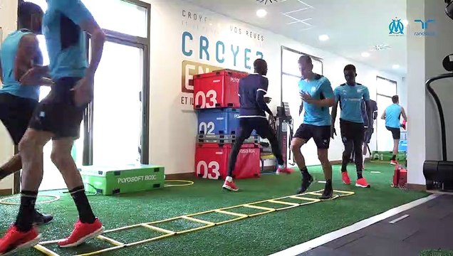 Travail avec et sans ballon pour les Olympiens