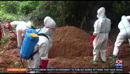 Burial of Covid-19 Bodies: Environmental Health officers carry bodies in tricycles (19-8-21)