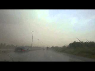 هطول أمطار غزية على بعض مناطق الدولة