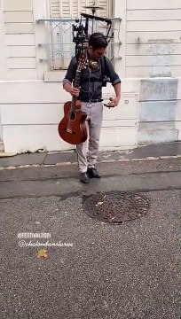 Cet homme orchestre avec juste génial