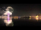 ألعاب نارية في الشارقة تستقطب آلاف المتابعين  Sharjah Fireworks - National Day Celebration