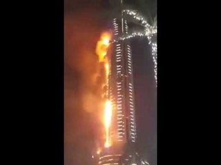 اندلاع حريق في فندق العنوان داون تاون