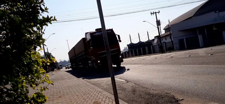 VOLVO FH 540 6X4 GLOBETROTTER I-SHIFT VERMELHO BITRENZÃO NOMA TITANIUM GRANELEIRO 9 EIXOS 25,60 METROS