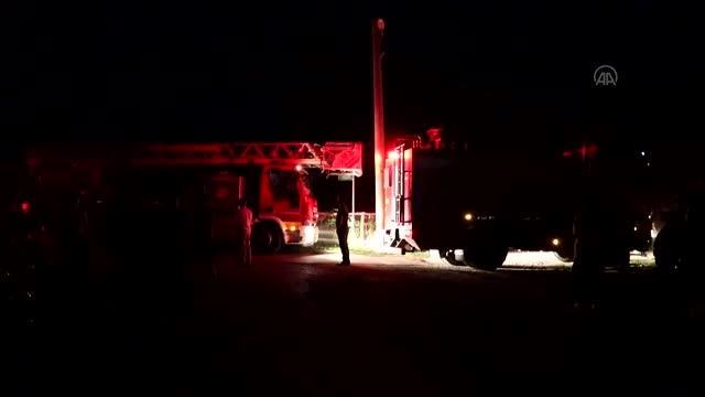 Samanlık yanarak kullanılamaz hale geldi