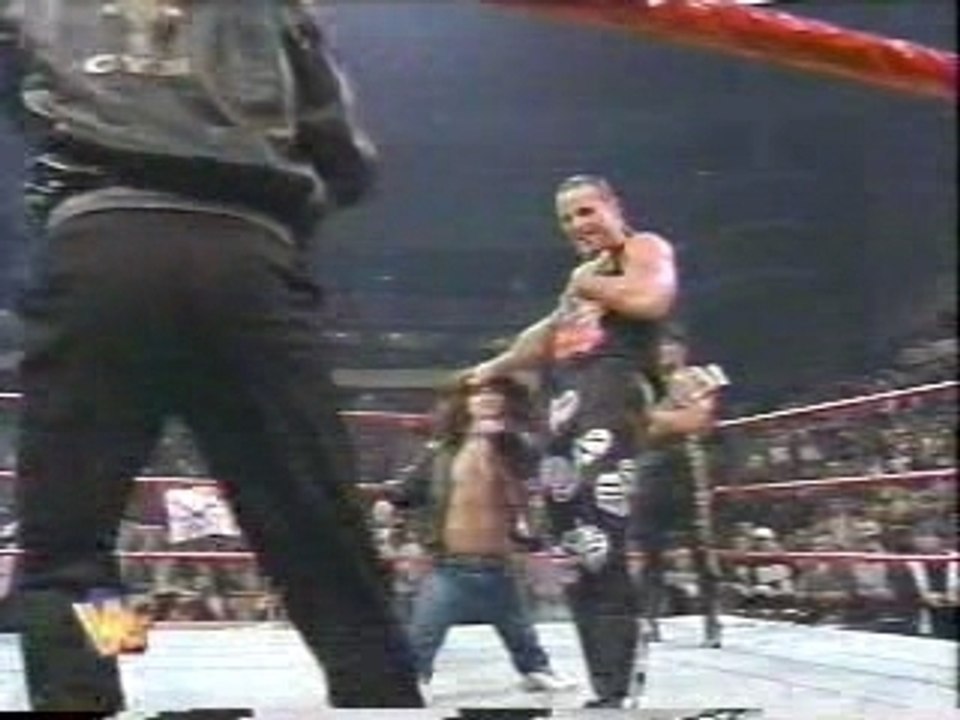 WWF RAW - Degeneration X Introuduces The Bret Hart Midget