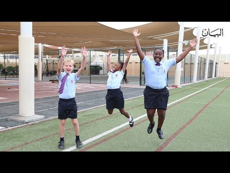 وليام وهند ومو.. يكتبون قيم التسامح بطبشور التعايش