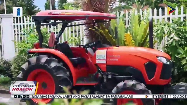 Mga magsasaka sa Bicol, nakatanggap ng mga kagamitan mula sa DAR; mga natanggap na kagamitan, mas magpapadali sa hanapbuhay ng mga magsasaka