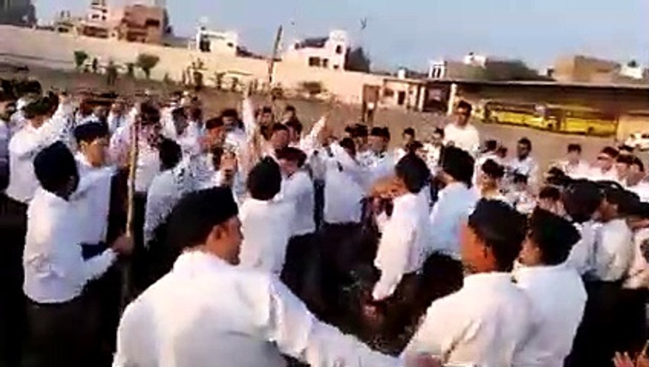 *बैन होने से पहले वाइरल करदो* *ऐसा किया है इस महादेव के गीत में की इसके रिलीज़ होते ही बैन करने के लिए मुल्लों ने मुख्यमंत्री से लेकर विधानसभा तक हंगामा कर रहे है| | *इसे पहले की बैन कर दिया जाये ये गीत सभी हिंदू भाइयों के पास होना चाहिये| जय श्री राम