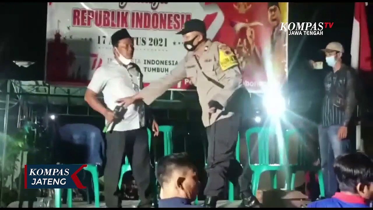 Pentas Dangdut Dangdut Dibubarkan Polisi, Kades Melawan