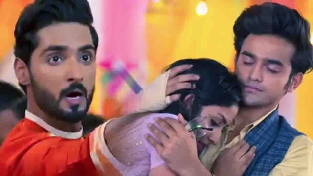 Barrister Babu Spoiler: Bondita और Anirudh का प्यार देख Chandrachur का खौला खून चलाई गोली| FilmiBeat