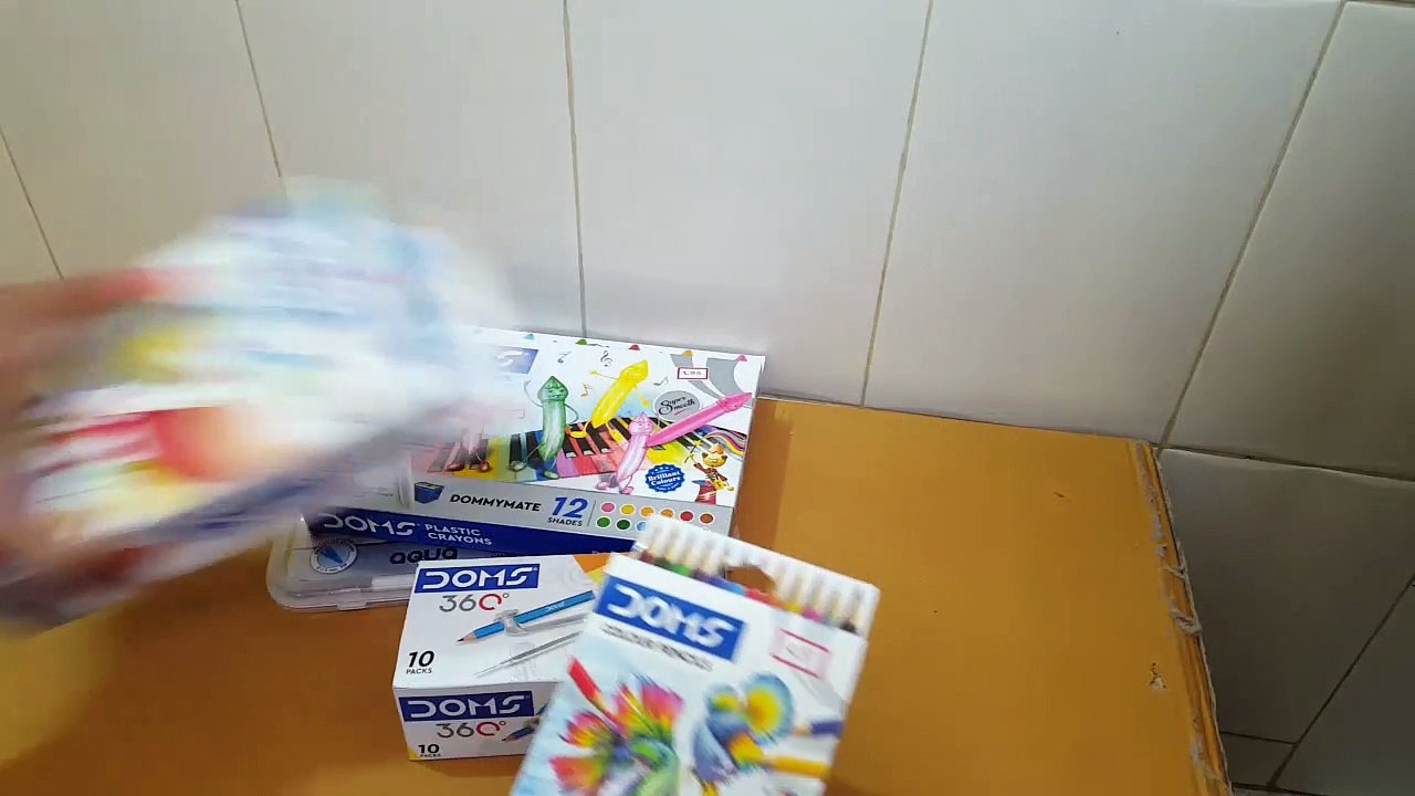 Unboxing and Review of doms colour pencil 12 shades