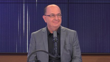 Tribune de médecins sur la rentrée scolaire, maintien des gestes barrières... Le "8h30 franceinfo" de Mahmoud Zureik