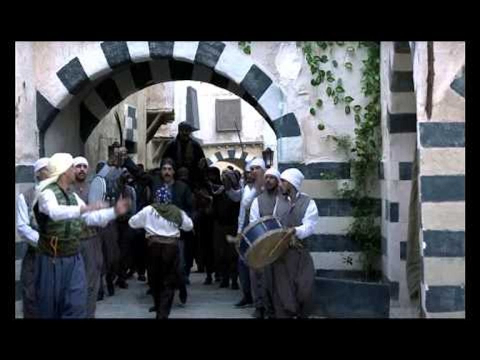 Clip - طوق البنات