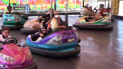 Çocuklara lunaparkta ücretsiz eğlence