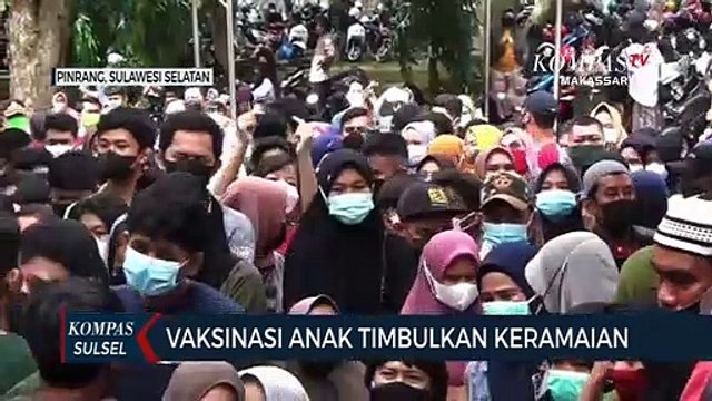 Vaksinasi Timbulkan Kerumunan Di Pinrang