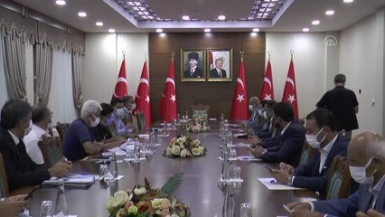 Son dakika haberi: DİYARBAKIR - Sel ve yangın bölgeleri için yardım kampanyası başlatıldı