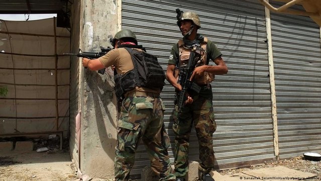 Why did Afghan forces fail to resist the Taliban?