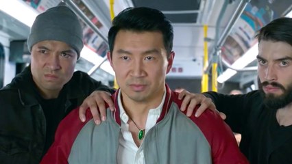 Shang-Chi and the Legend of the Ten Rings | “Does He Look Like He Can Fight?” Clip
