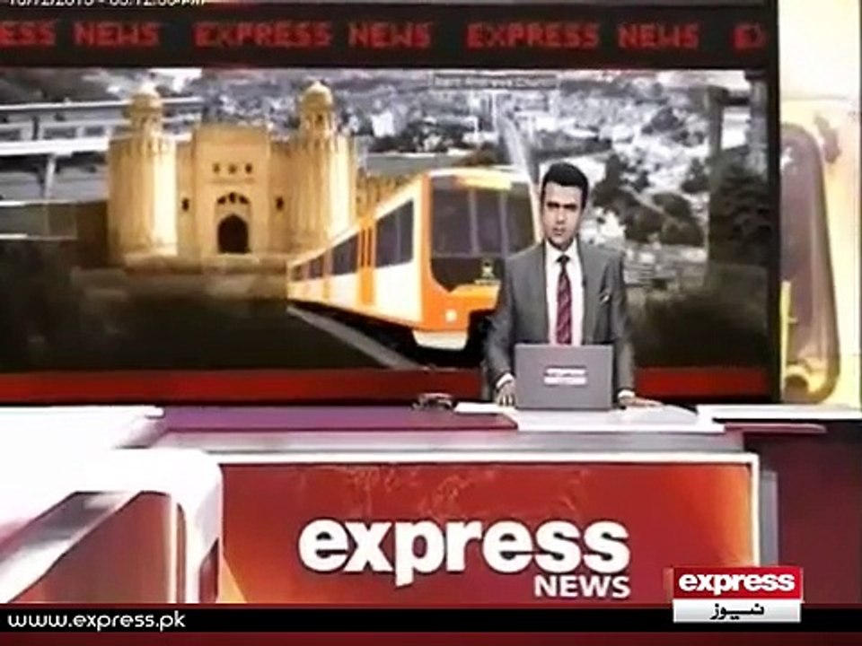 Orange Line Train Chal Pari