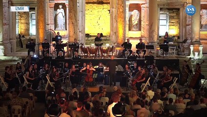 "İzmir'in Tarihi Mekanları Sanatla Buluşacak"