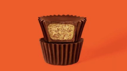 Things to Do with Those Reese's Mini Unwrapped Candies Besides Just Eating Them by the Han