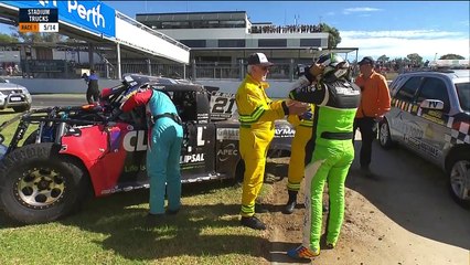 Craziness all throughout the race! Stadium Super Trucks HD