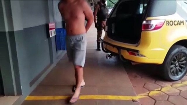 Homem que responde por tráfico de drogas é detido pela Rocam no Bairro Coqueiral